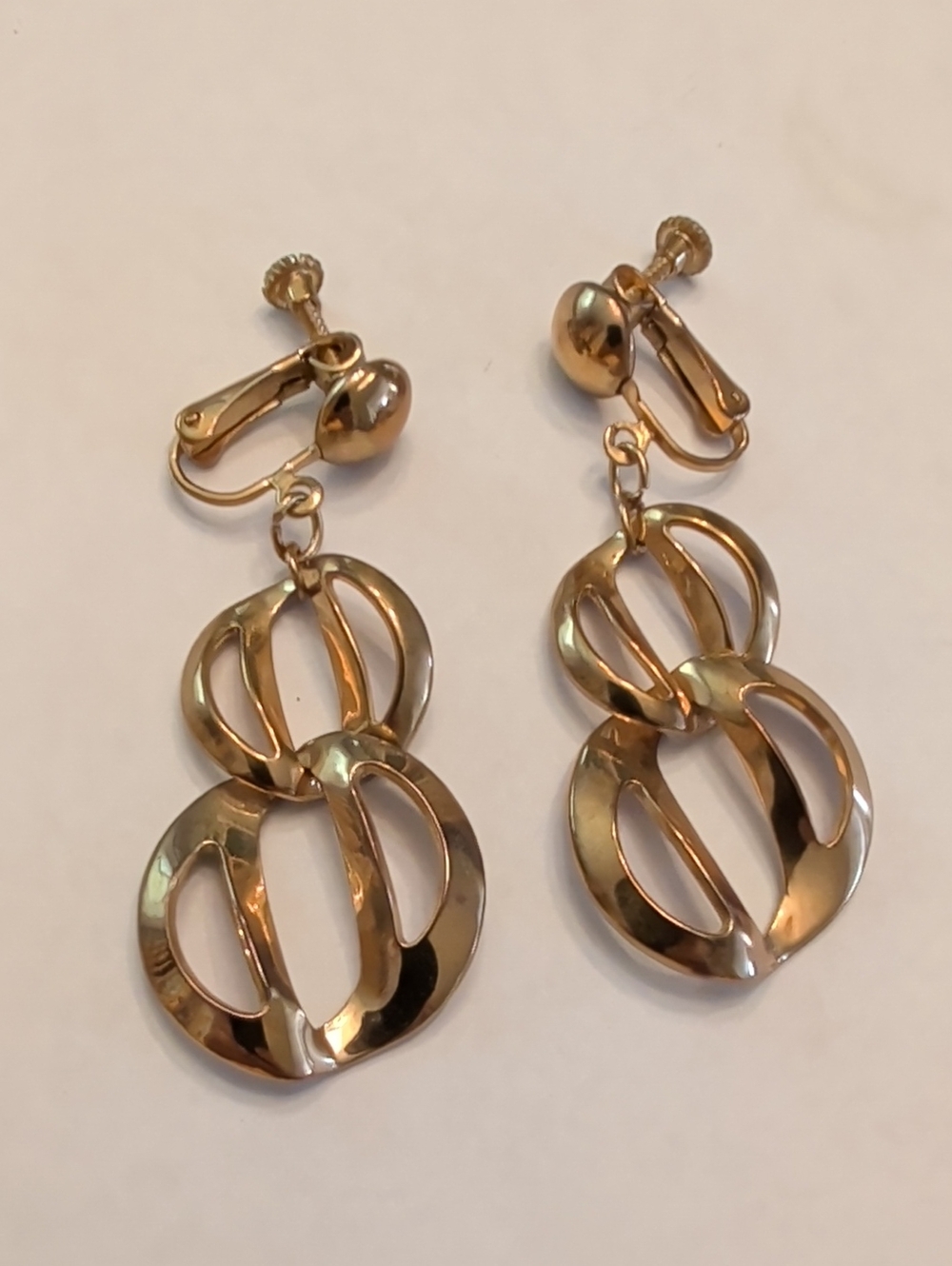 Vintage Gold Tone Linked Drop Clip-On Earrings